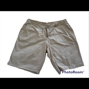 Columbia Khaki Shorts